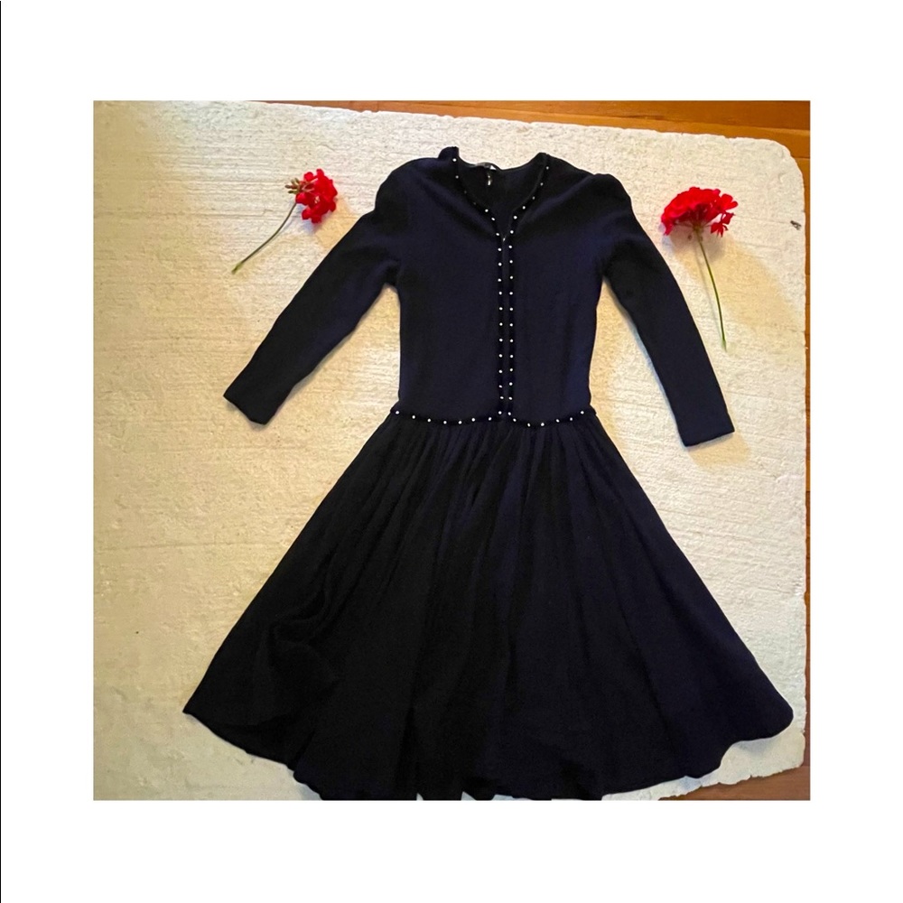 Gorgeous wool Maje dress. Perfect for fall/winter.